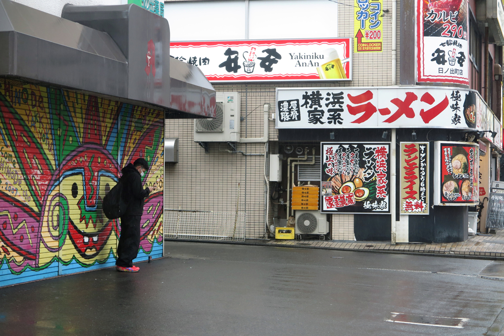焼肉vsラーメン　どっちにする？