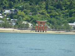 陸と海の守り神