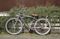 日差しの良い日　自転車