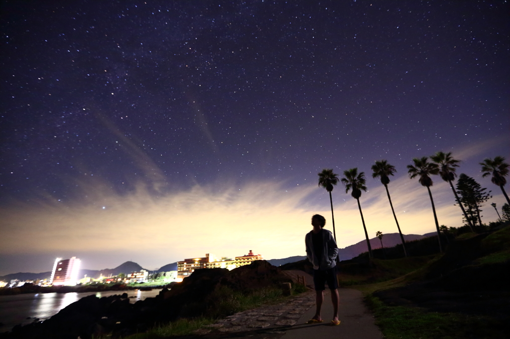 見上げてみる、星空。