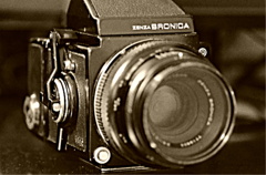 ZENZA　BRONICA