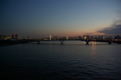 夕暮れの晴海大橋から