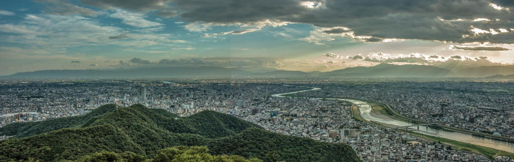 長良川の夕暮れⅡ