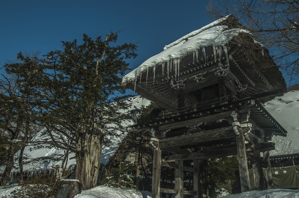 釣鐘堂の雪景色