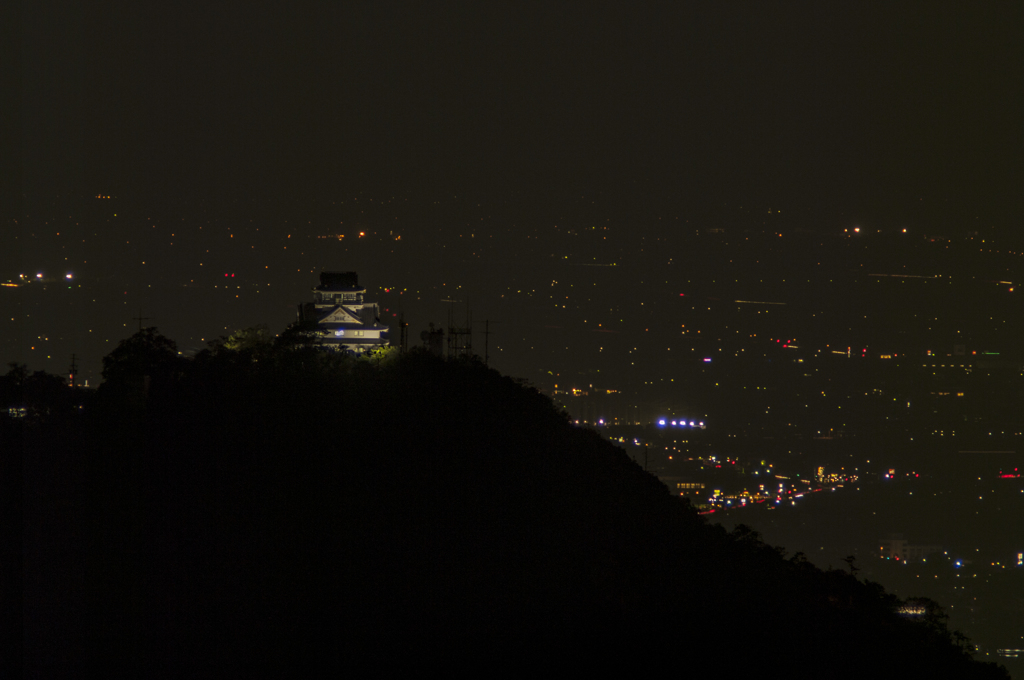 岐阜城（長良川中日花火大会の夜撮）