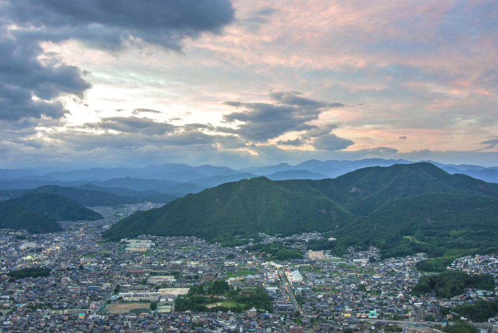 金華山から百々ヶ峰