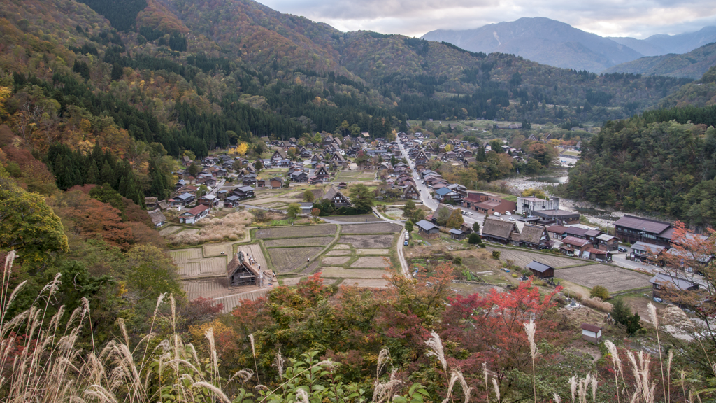 白川郷の秋