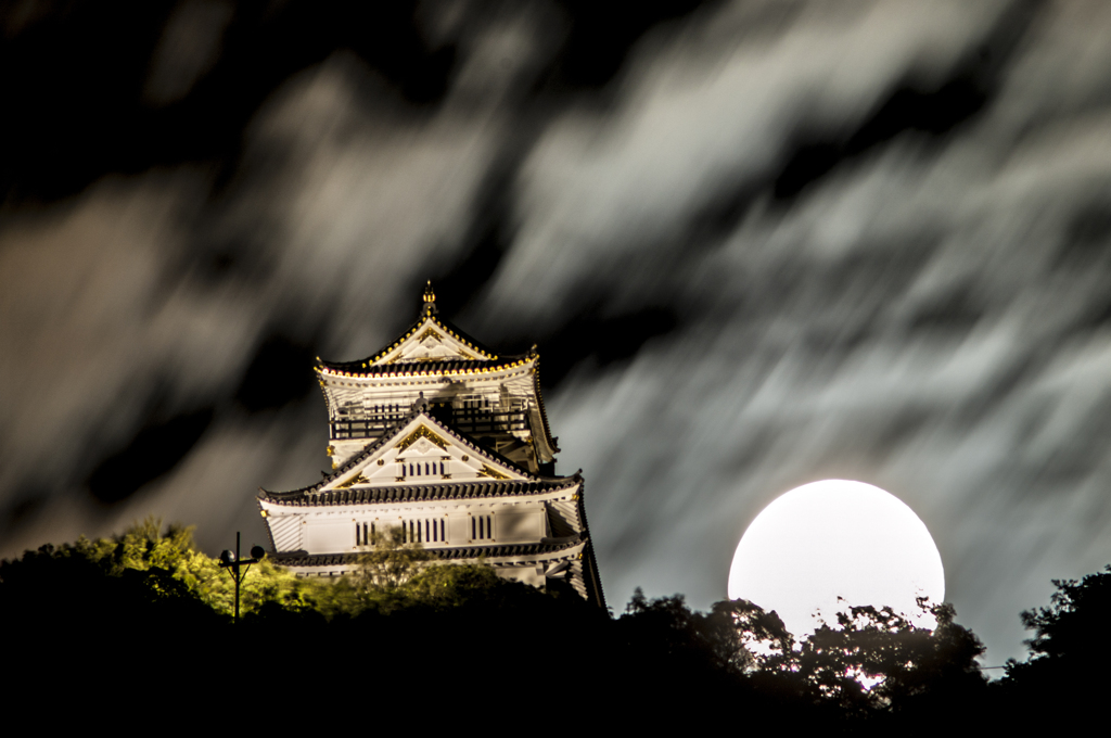 十五夜、満月そしてスーパームーンの夜