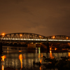 木曽川鉄橋と鵜飼の舞台となる木曽川の夜景