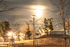 満月の冬夜景（月への階段Ⅱ）