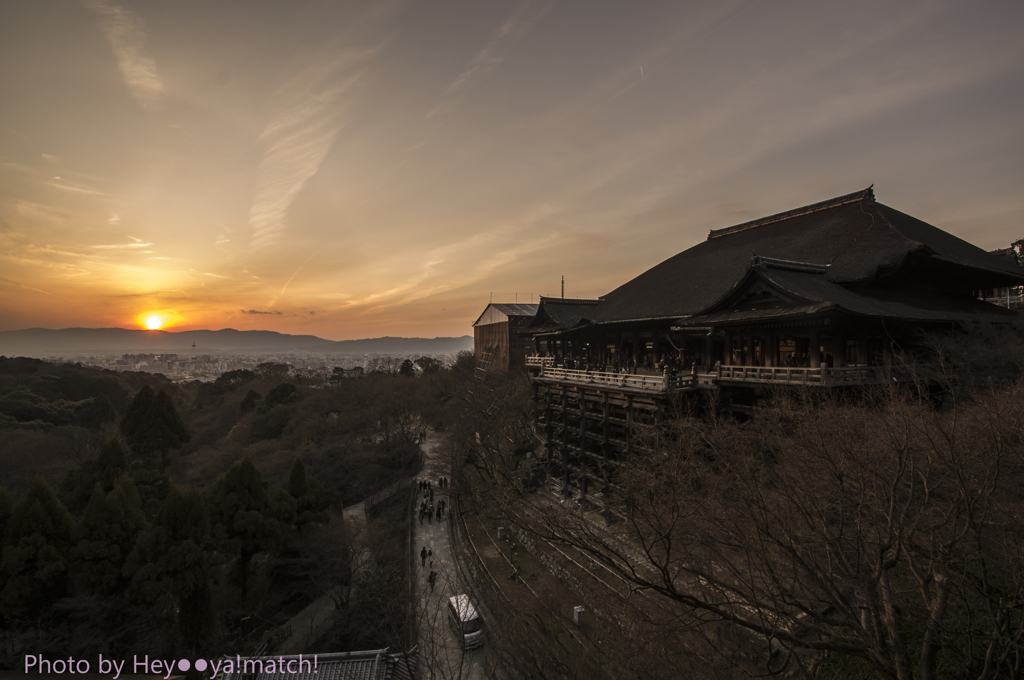 清水寺の夕暮れ