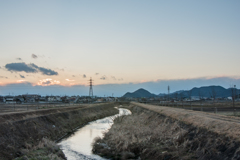 新境川堤防の夕暮れ