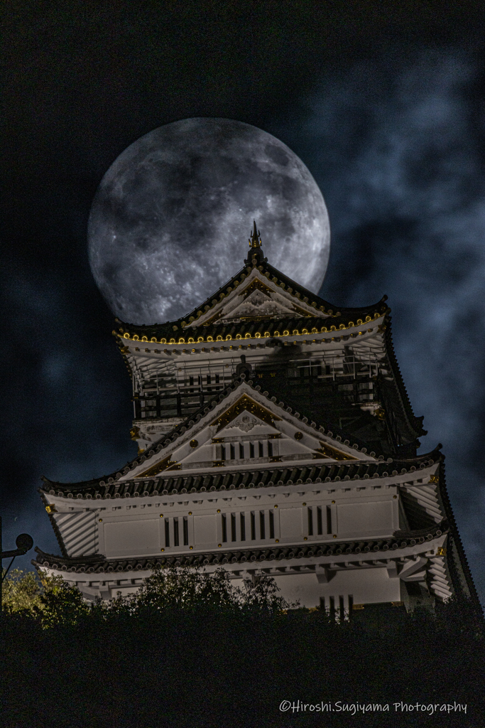 中秋の名月2025