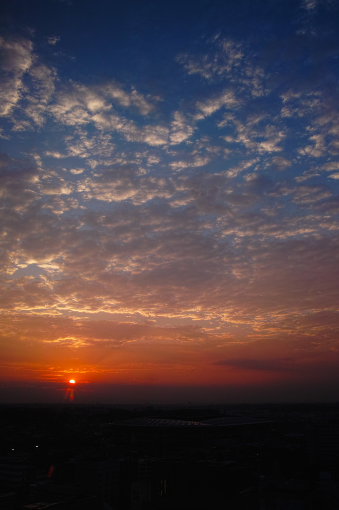 新横浜の夕景