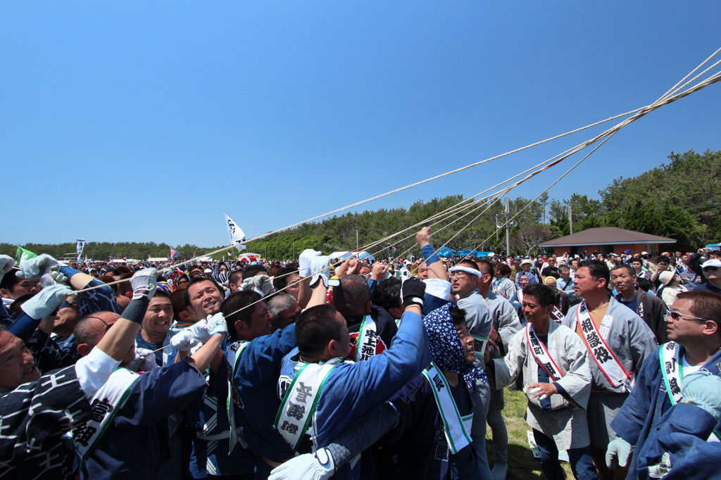 白熱の糸切り合戦