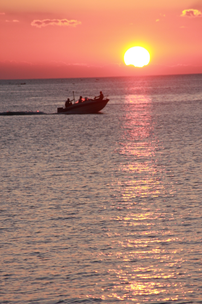 夕焼けの海