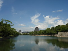 お堀