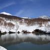 雪残る八甲田地獄沼