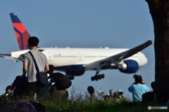 飛行機の見える公園