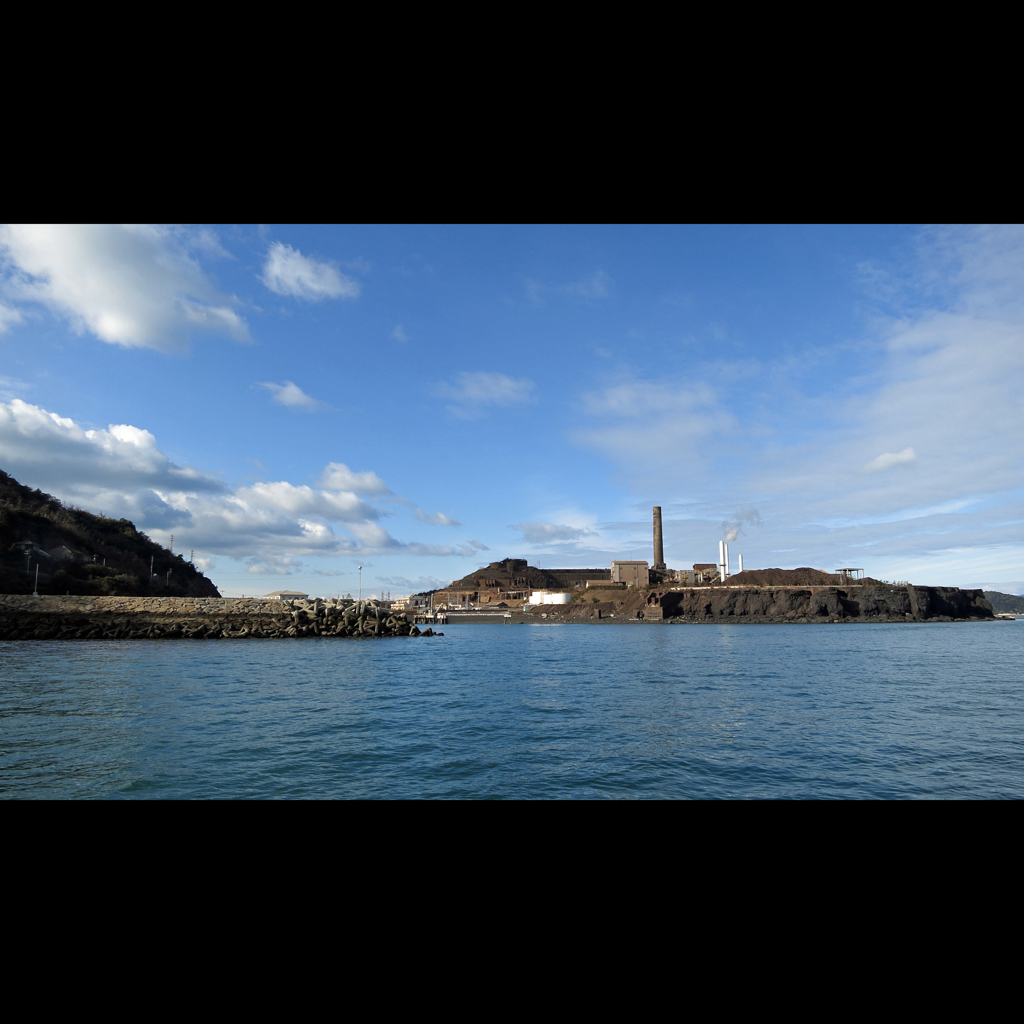 瀬戸の軍艦島