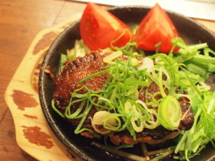 ほるもんはんばーぐ