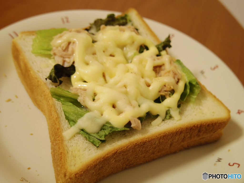 ツナチーズレタストースト