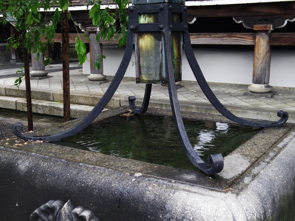 仏光寺の排水受