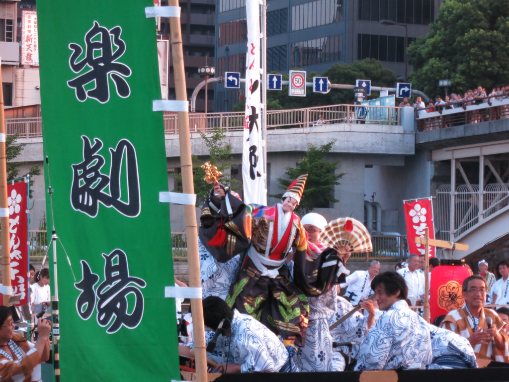 文楽の船