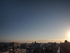 明けていく空