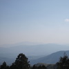 霞む山々