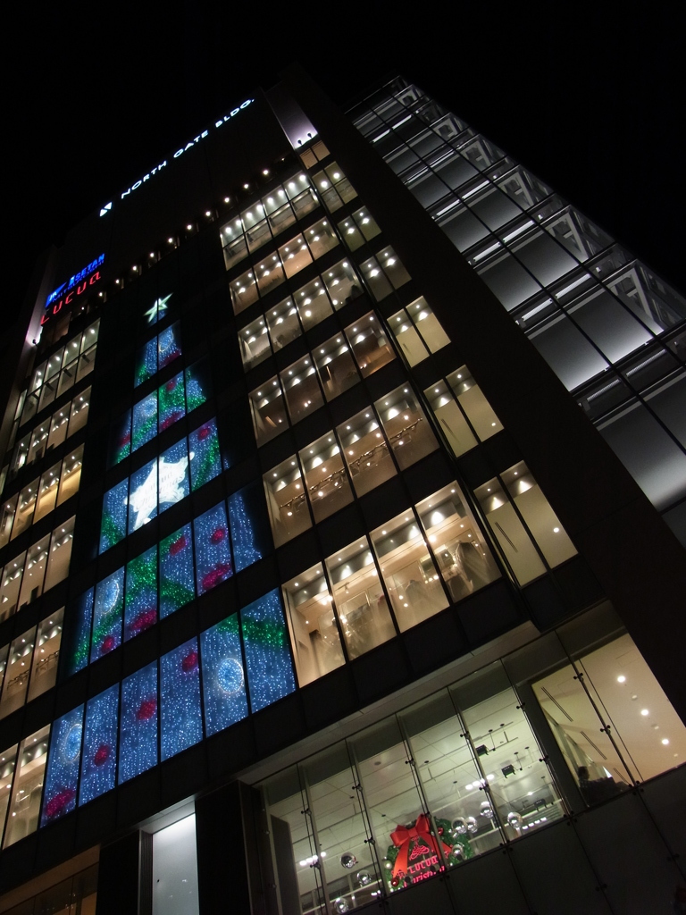 ルクアのツリー