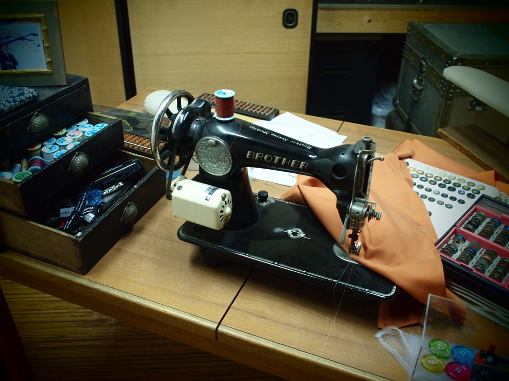 コシノアヤコの職場