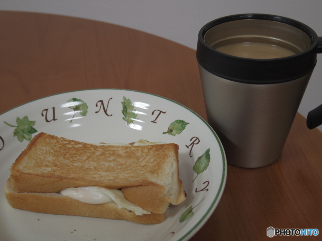 新年初ホットサンドとホットコーヒー