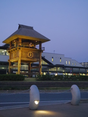 勾玉と物見やぐら