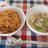 キムチチャーハンと中華スープ