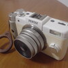 PENTAX Q + 04 TOY LENS WIDE