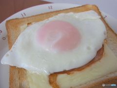 ハムエッグチーズトースト