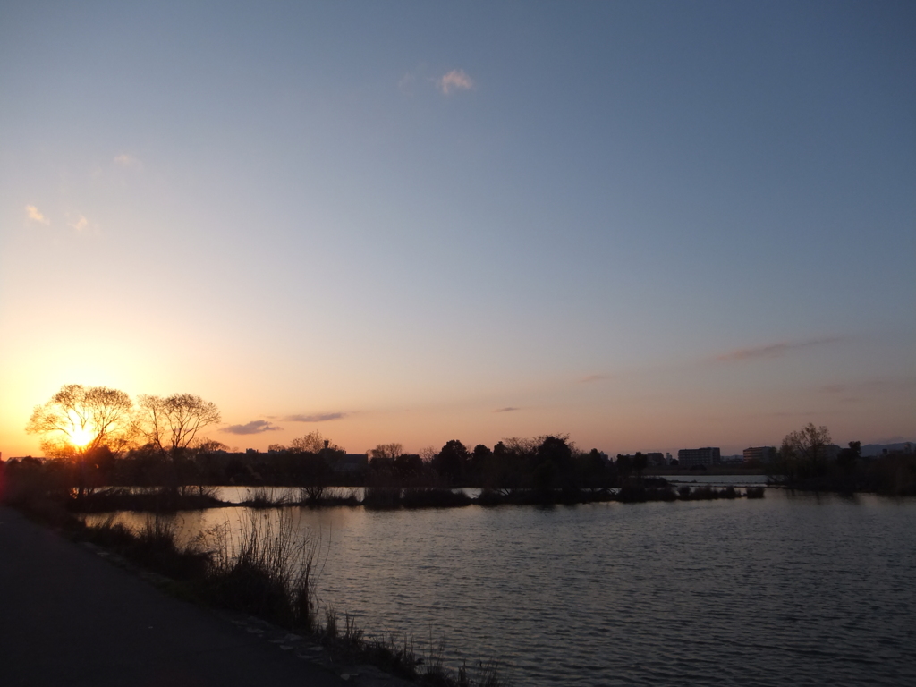 ワンドの夕景