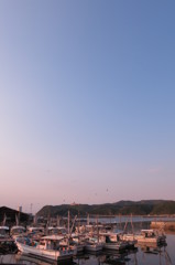 漁船と夕空