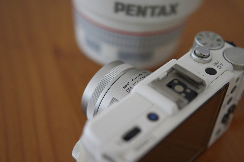04 TOY LENS