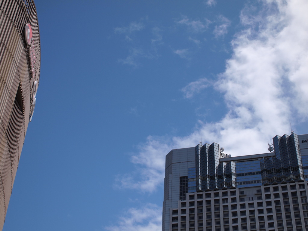 OIOI & swissotel