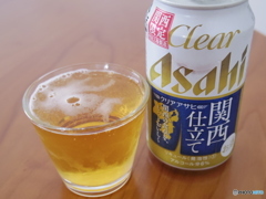 お昼は関西限定ビールで