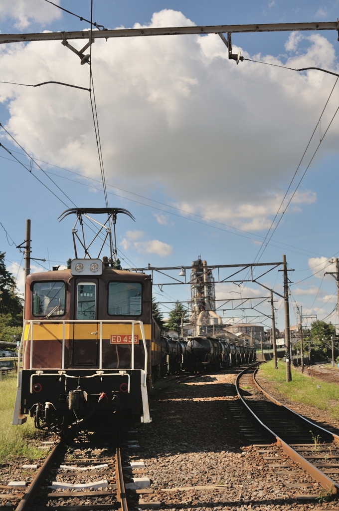 77192343