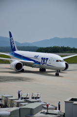 広島空港　B787