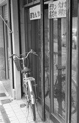 大牟田市内みやま通りの自転車