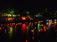 広島灯籠流し