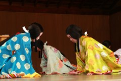 優雅な「かるたあそび」