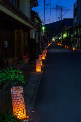 静かな夜祭り①