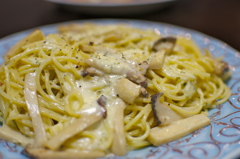 フレンチソースのきのこスパゲッティーニ