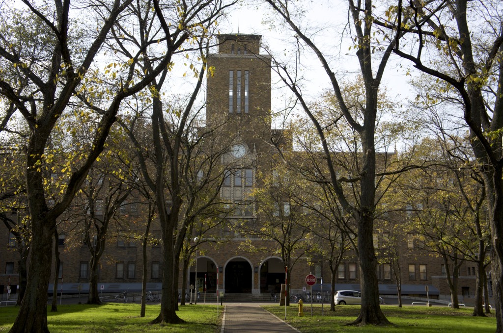 北海道大学